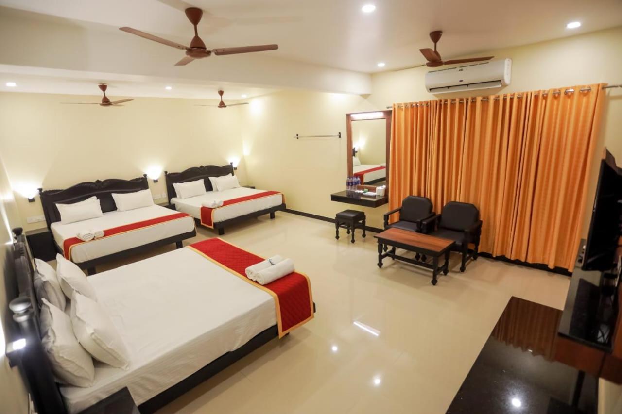 Hotel Sri Devi Kanyakumari Buitenkant foto